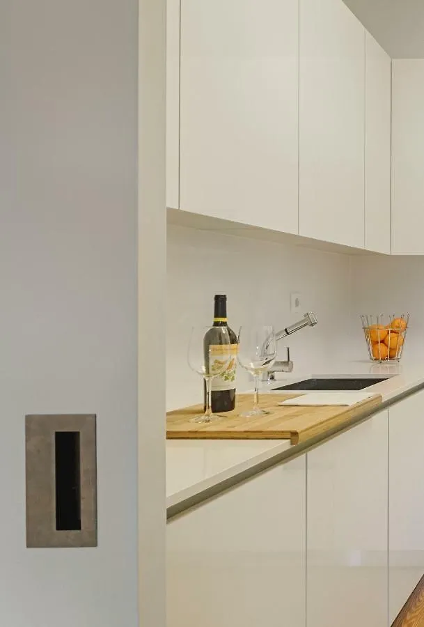 Center Garden Luxury Apartment