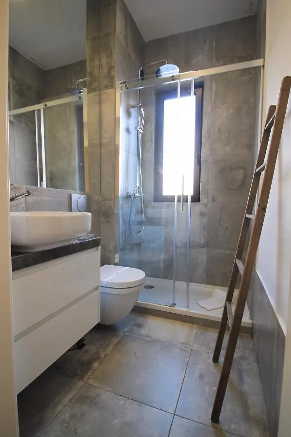 Center Garden Luxury Apartment